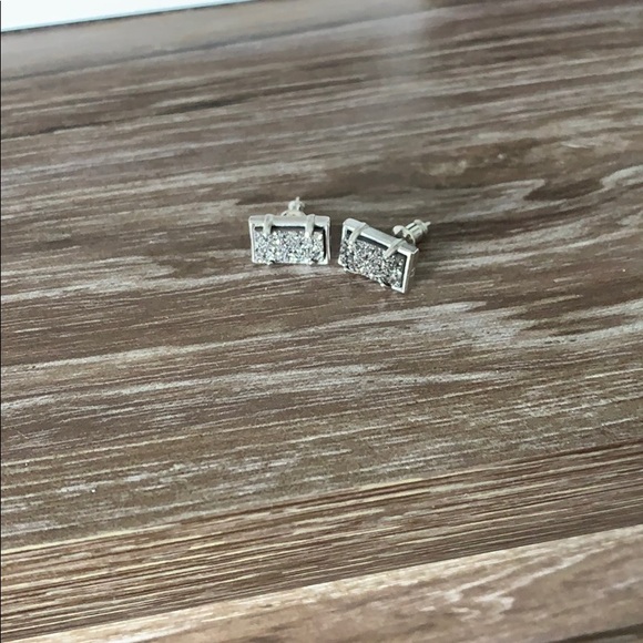 Kendra Scott Jewelry - Kendra Scott Paola stud earrings  platinum drusy